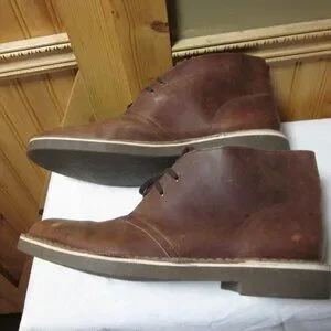 Mens clarks original Chukka tie front brown distressed leather 10 m gentle used Clarks | Shoes | Mens Clarks Original Chukka Tie Front Brown  main image 2